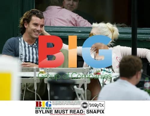 Gwen Stefani and Gavin Rossdale Out with Dog