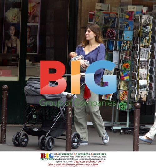 Lou Doillon out in Paris with daughter