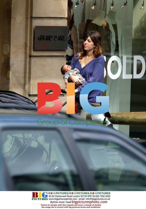 Lou Doillon out with daughter in Paris