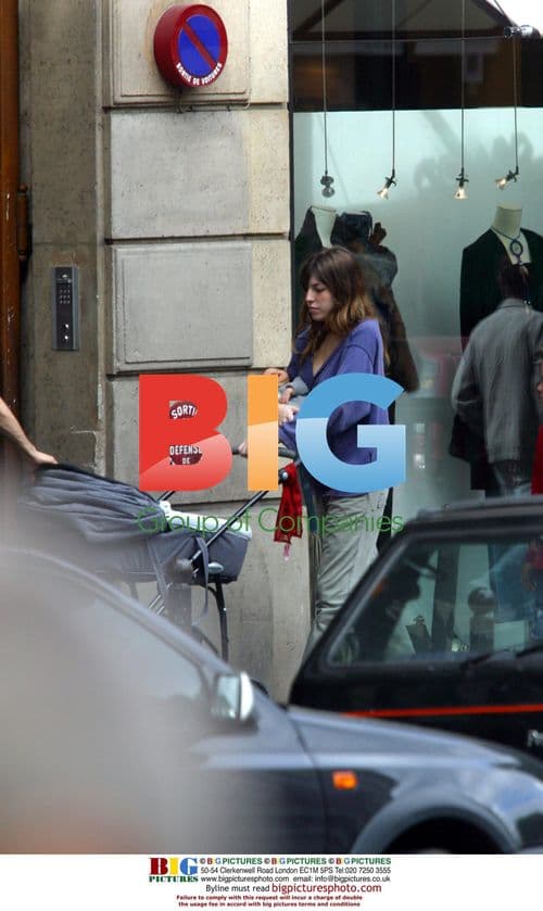 Lou Doillon out with daughter Marlo-Tigger