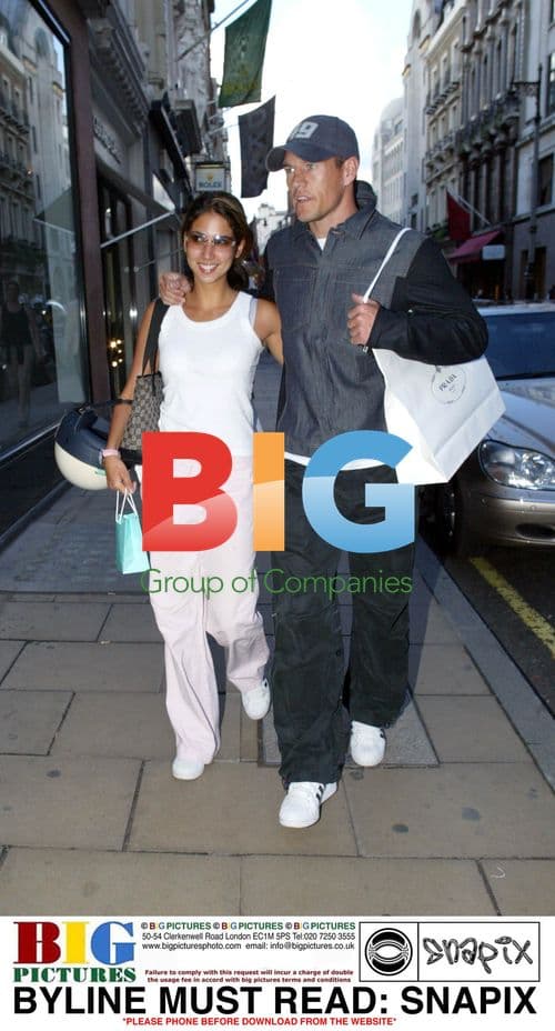 Leilani Spotted Shopping in London