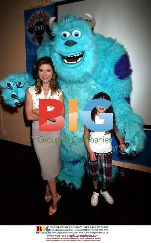 Finola Hughes, Hallie Kate Eisenberg, and "Sulley" Celebrate DVD Read-Along