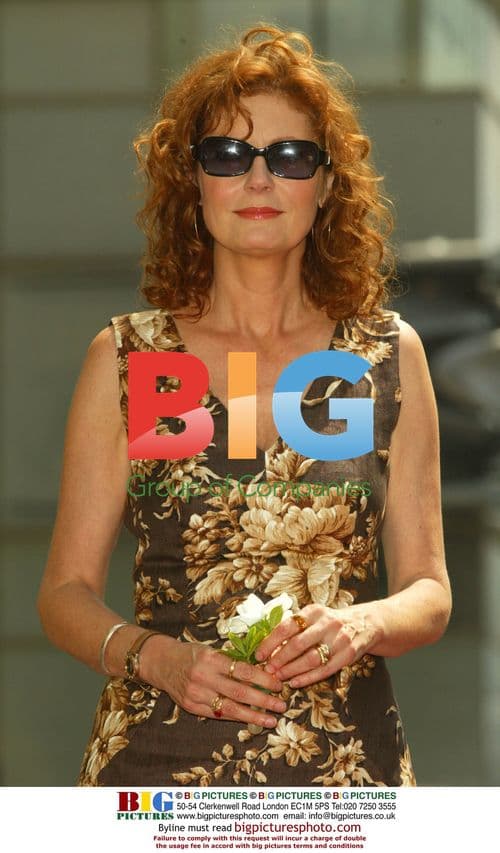 SUSAN SARANDON Honored on Hollywood Walk of Fame