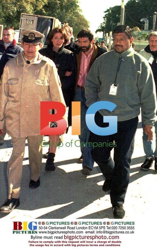 Antonio Banderas and Emma Thompson filming in Buenos Aires