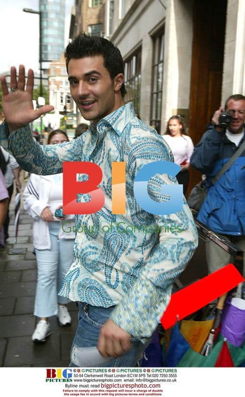 Darius Danesh Greets Fans for Radio 1 Show