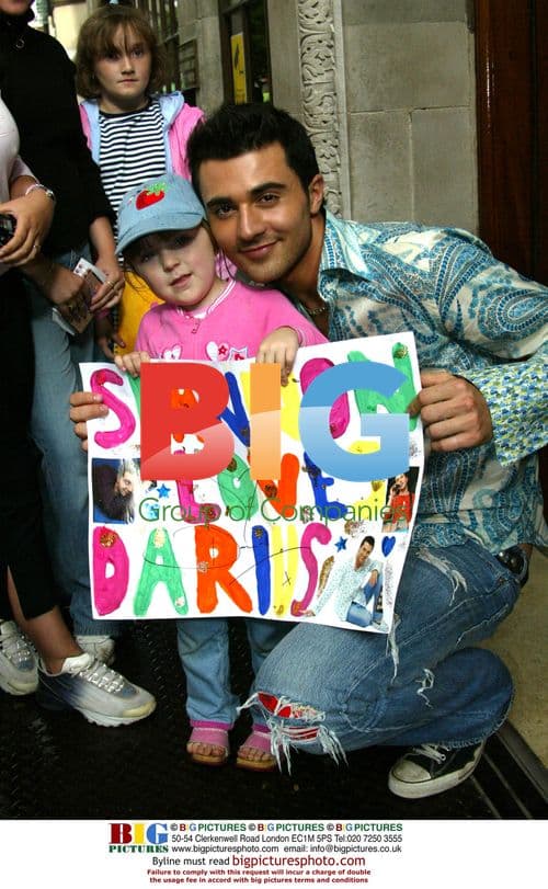 Darius Danesh greets fans on way to Radio 1