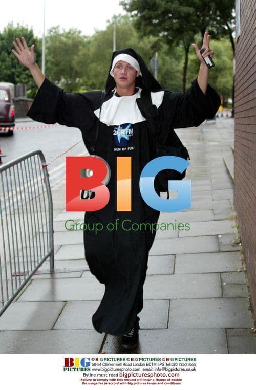 Contestants Arrive at Wembley for New PopStars Series