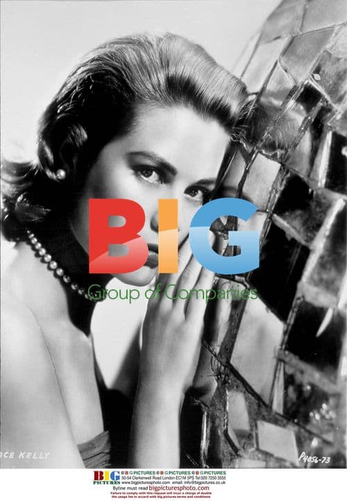 Grace Kelly in Pearls