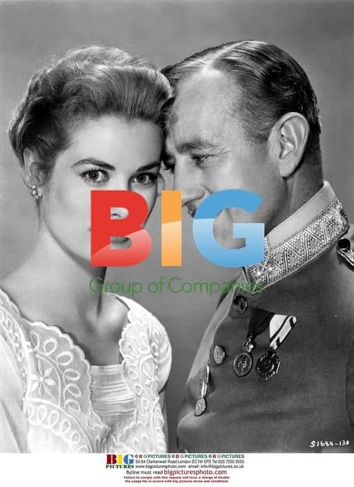 Grace Kelly and Alec Guiness in "The Swan"