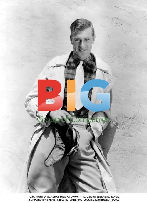 Gary Cooper in 'The General Died at Dawn'