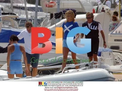 Rod Stewart and Penny Lancaster on Vacation