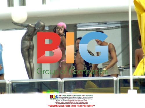 Naomi Campbell Dances with Stefano Gabbana