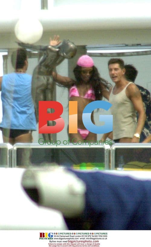 Naomi Campbell and Stefano Gabbana Dance on Holiday