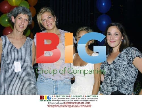 Trio celebrities at jazz festival event