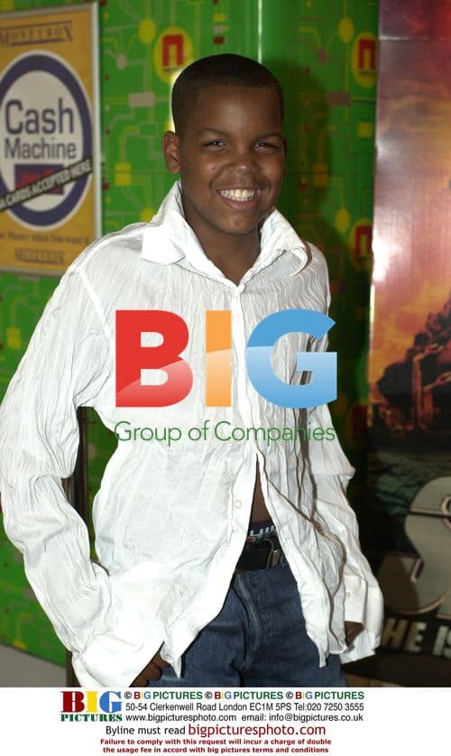 S Club Juniors at 'Spy Kids 2' Premiere