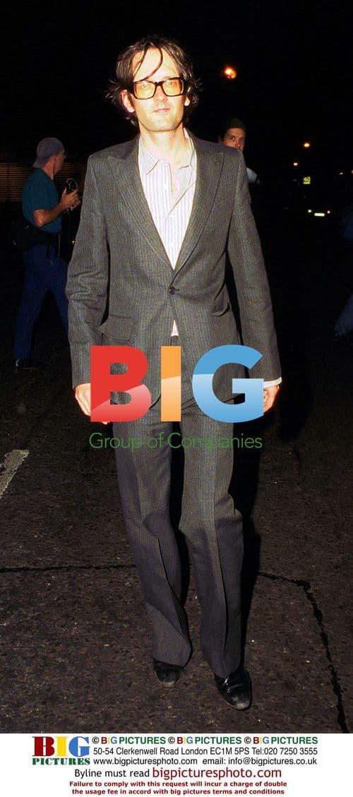 Jarvis Cocker Leaving Ivy Restaurant