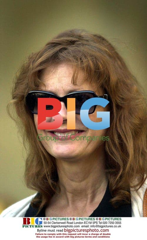 Susan Sarandon Leaving Sheraton Grand Hotel Edinburgh