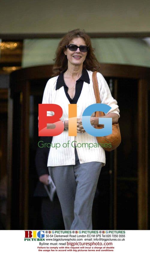 Susan Sarandon Leaving Sheraton Grand Hotel Edinburgh