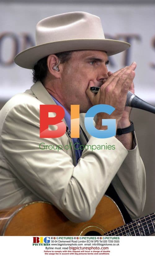 James Taylor performs at 'Today Show'