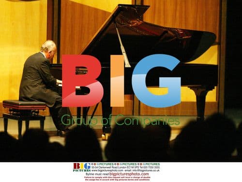 Mauricio Pollini at Salzburg Festival 2002