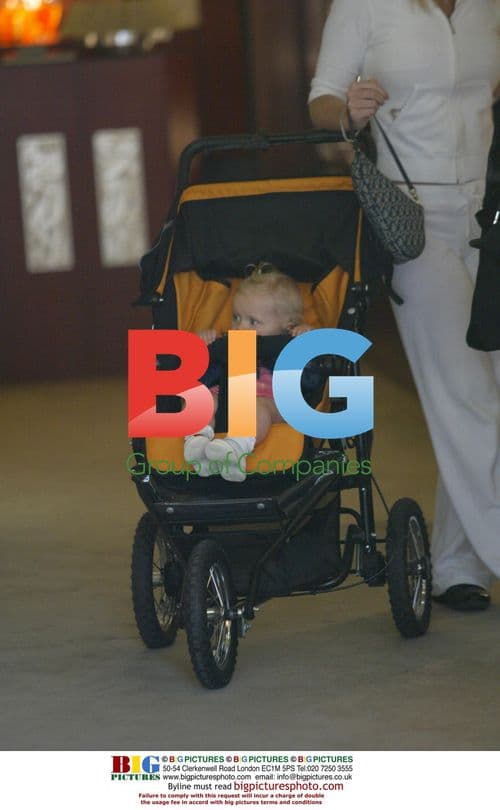 Daniella Westbrook Shopping Trip