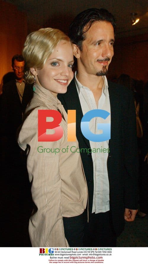 Mena Suvari & Robert Brinkmann at 'Serving Sara' Premiere