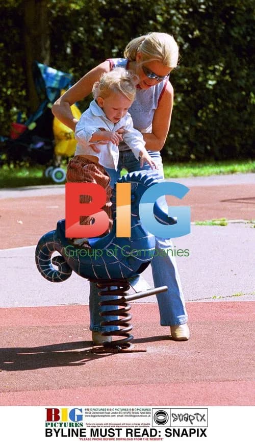 Melinda Messenger Out with Sons