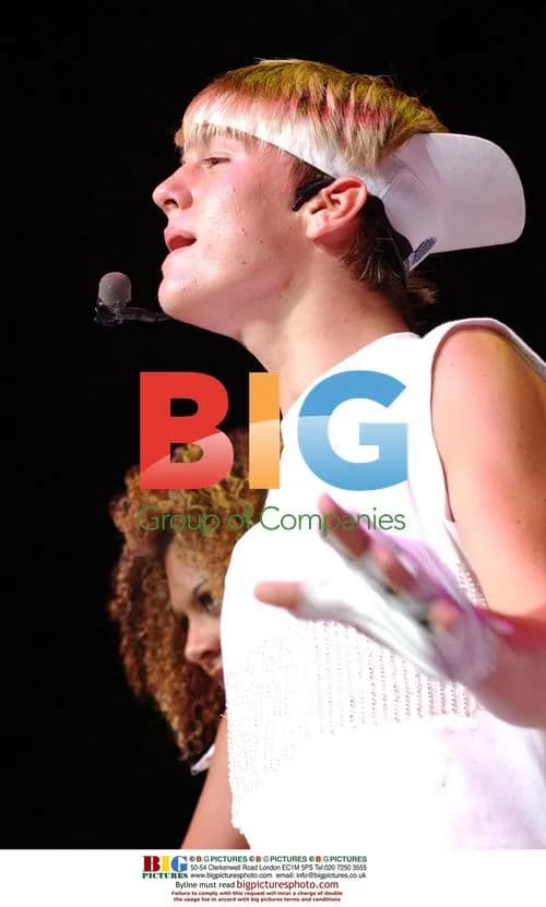 Aaron Carter performs live in Virginia Beach