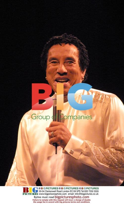 Smokey Robinson in Concert, New York 2002