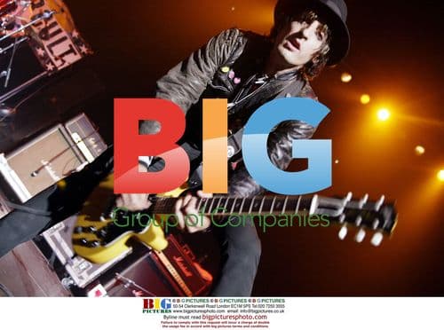 Sugarcult performs at LIFEbeat 10th Anniversary benefit