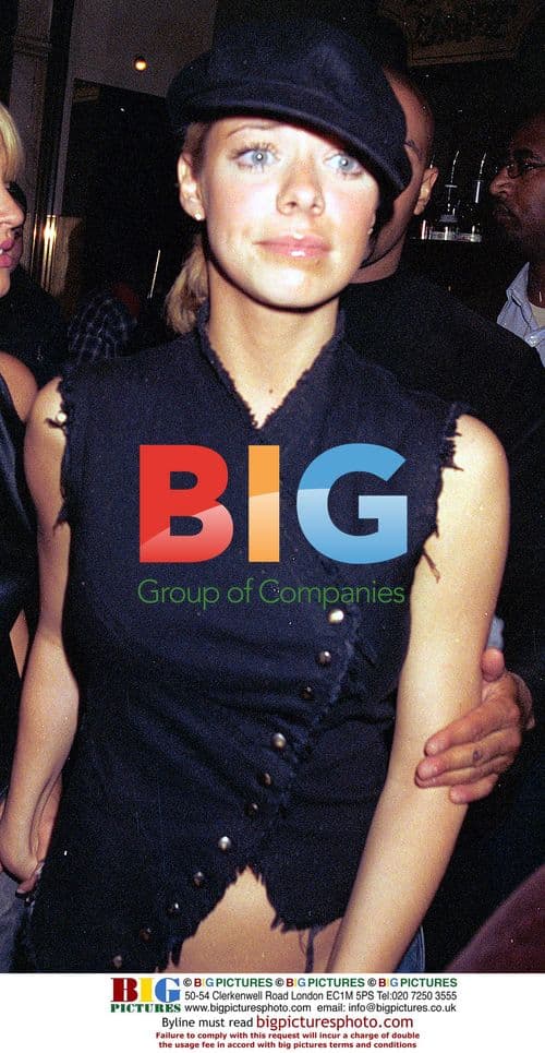 Liz Mclárnon at London Club