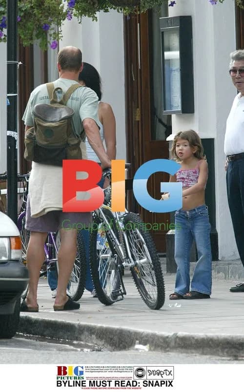 Woody Harrelson Bicycling in North London