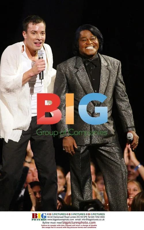 Jimmy Fallon and James Brown at 2002 VMAs