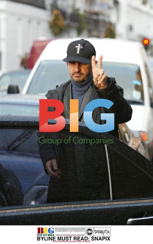 RINGO STARR and BARBARA BACH Shopping in Chelsea