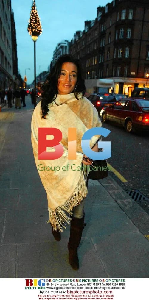 Nancy Dell'Olio Shopping in London