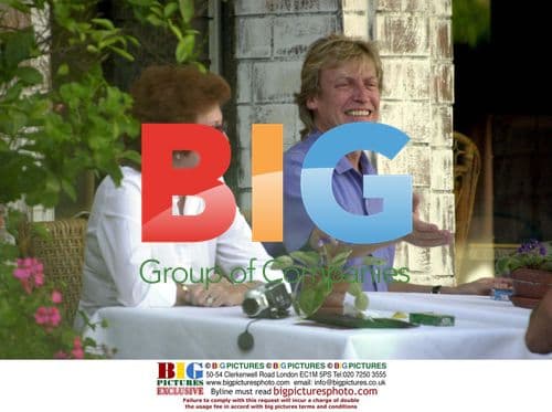 Cilla Black and Nigel Lithgow Lunch at The Ivy in LA