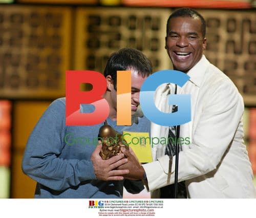 Joe Rogan and David Alan Grier at VH1 Big In 2002 Awards