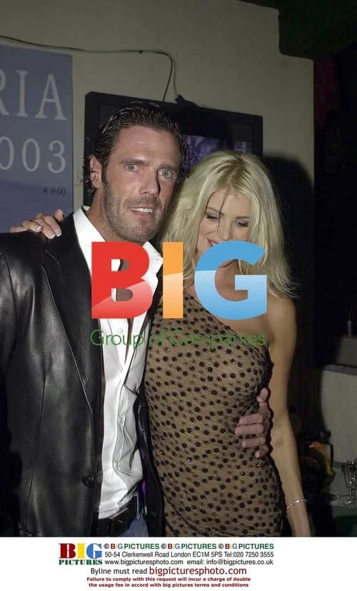 Victoria Silvstedt at 2003 Calendar Launch