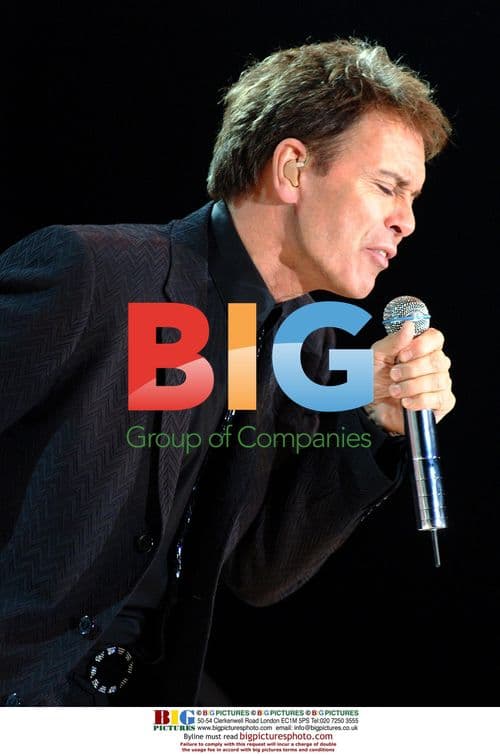 Sir Cliff Richard Performs at The Ahoy Rotterdam