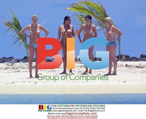 Jemma Kidd and Friends on Mauritius Beach