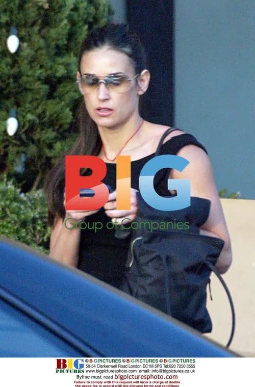 Demi Moore gets paged outside store