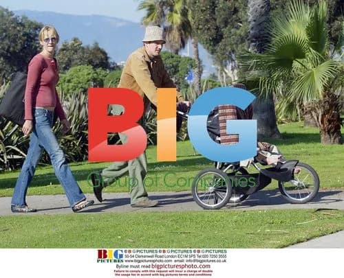 Uma Thurman and Ethan Hawke with kids in Santa Monica