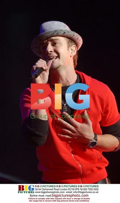 Justin Timberlake performs at 2002 Z100 Jingle Ball