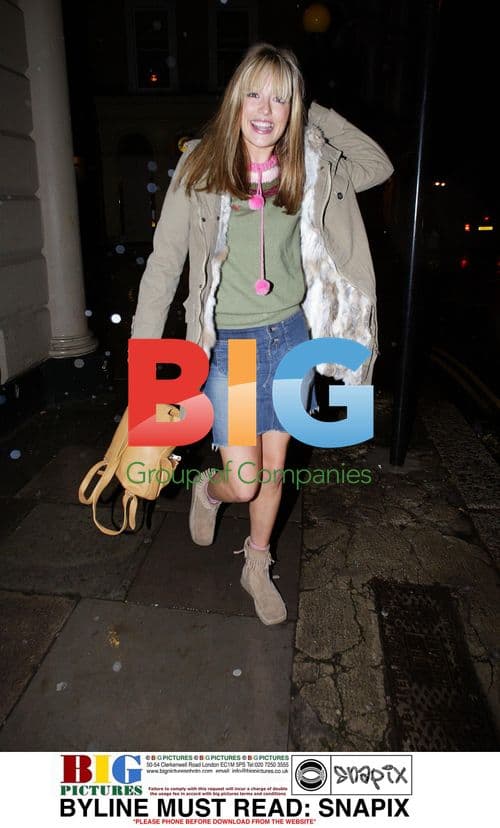 Cat Deeley Leaves London Pub with Boyfriend