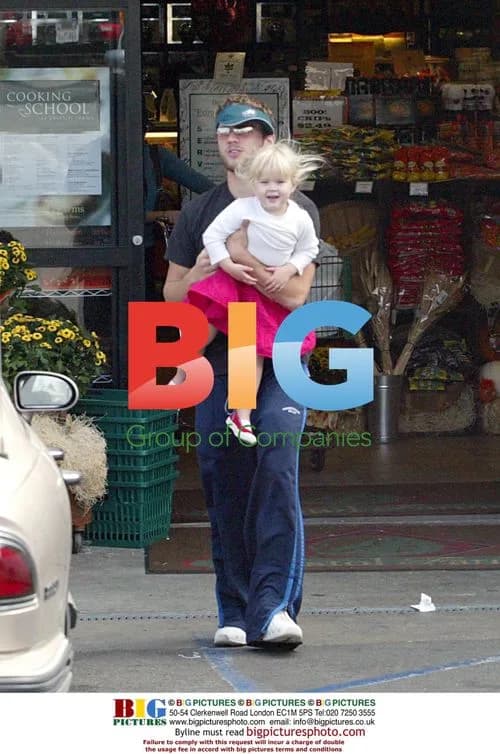 Reese Witherspoon, Ryan Phillippe Family Outing