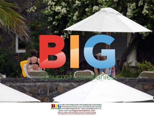 James Nesbit and Family on Holiday in Mauritius