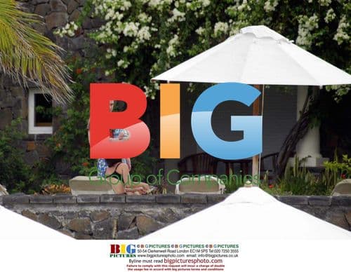 James Nesbit and Family on Holiday in Mauritus