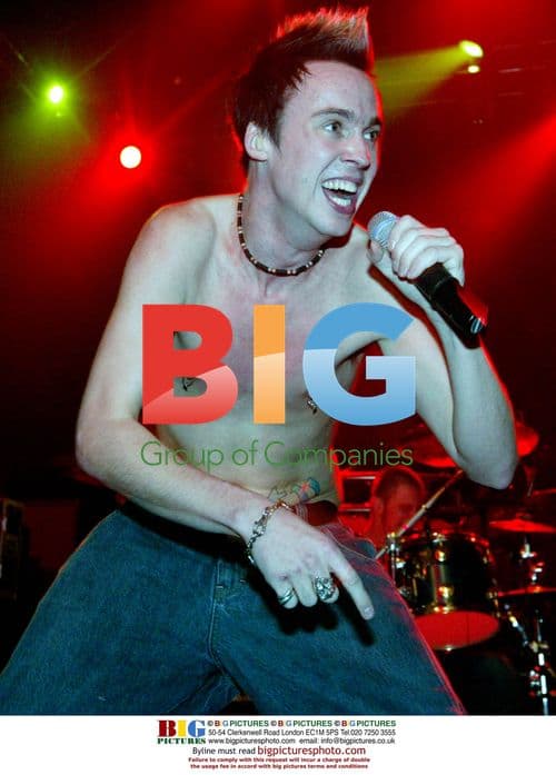 Austin LeDuc Performs at 'Holiday Havoc' Concert