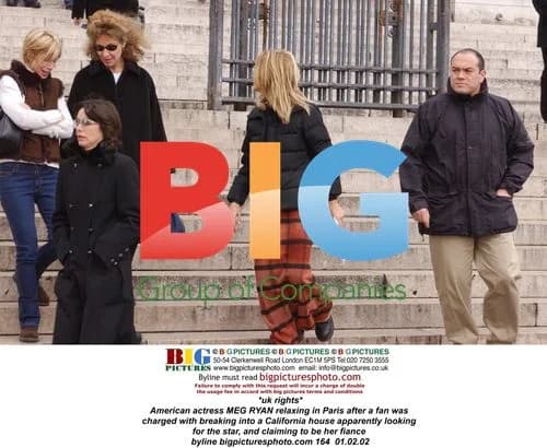 Meg Ryan relaxes in Paris after home break-in