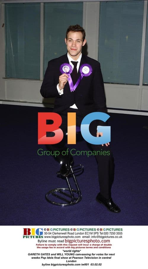 GARETH GATES and WILL YOUNG canvassing for Pop Idols